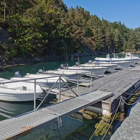 Tyttebaerhytta By Interhome